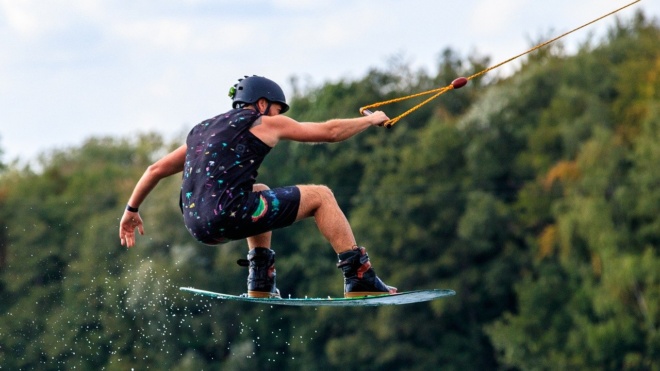 wakeboarding